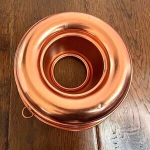 Vintage Copper Tone Aluminum Mold – Decorative Jello Mold Kitchen Wall Décor